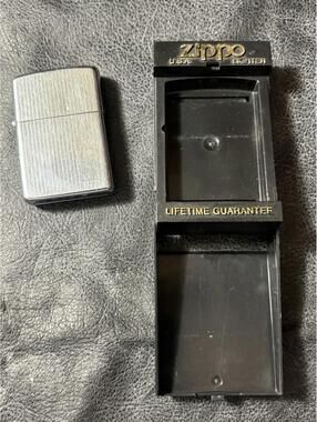 Vintage 1985 Zippo Lighter High Polish Chrome Engine Turned model (ZIP350)